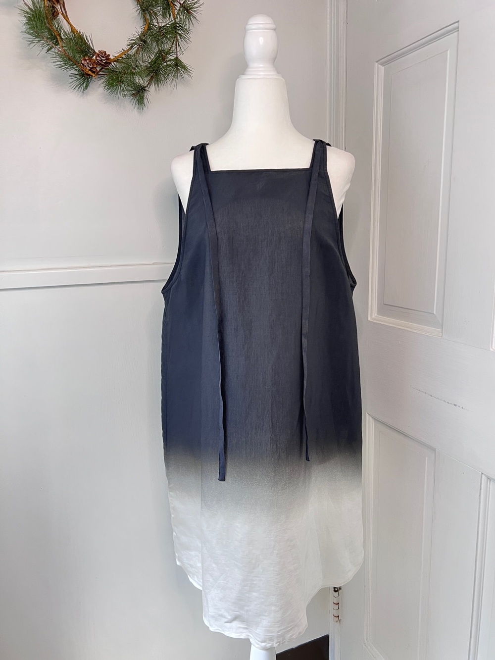 COS Ombre Gradient Monochrome Dip-Dye Halter Neck Sleeveless Top